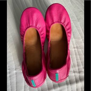 Tieks. Hot pink. Size 9